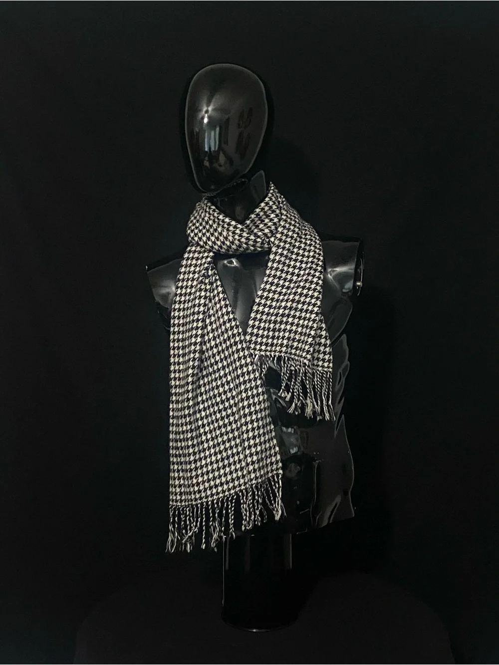 Classic Black & White Houndstooth Scarf - Men